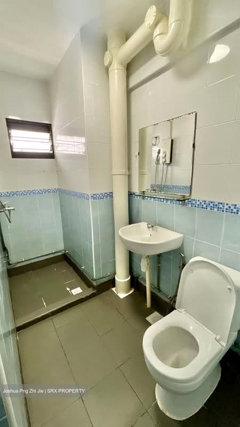 Blk 428 Tampines Street 41 (Tampines), HDB Executive #570528061